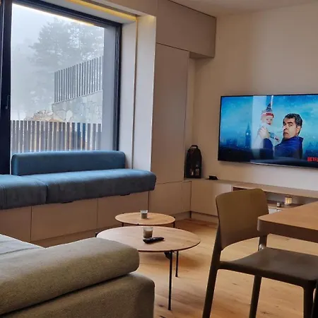 Apartman Eleven Twelve *