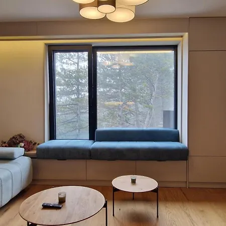 Apartman Eleven Twelve Divcibare