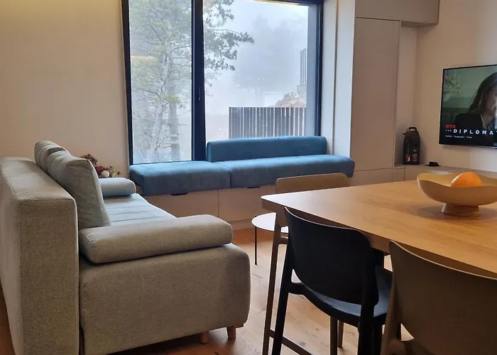 Eleven Twelve 아파트 *