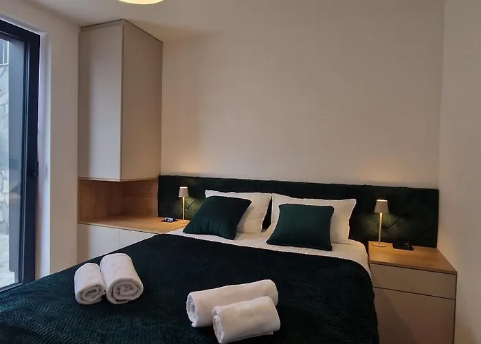 Eleven Twelve 아파트 Divčibare